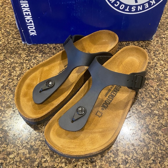Birkenstock Shoes - Birkenstock Gizeh EU38 Black P73